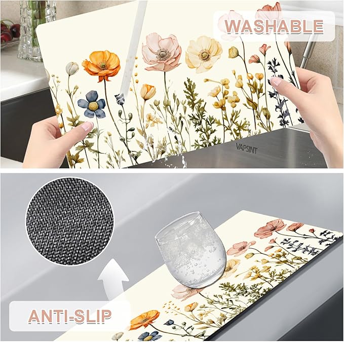 Flower Placemats Set of 4 - Spring Floral Faux Leather Heat Resistant Placemats for Dinner Table, Non-Slip Waterproof Oil-Proof Washable Reusable Placemat for Indoor Outdoor Kitchen, 15.75In*11.81In