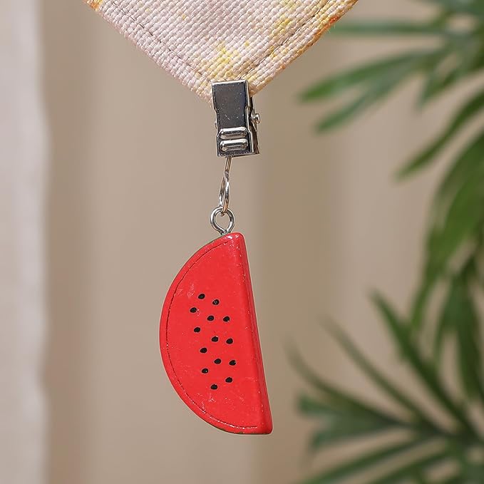 TwoFish Home Set of 4 Ｗatermelon Resin Tablecloth Weights Clips Handicraft Ｗatermelon Tablecloth Clamps Pack of 4