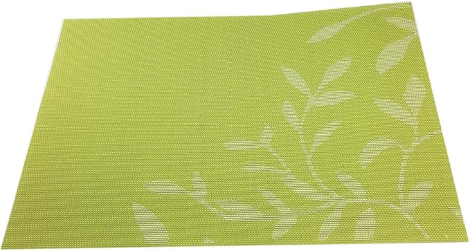 Gugrida Place Mats PVC Set of 6, Table Placemats Set of 6 PVC Woven Vinyl Place Mats Table Mats Natural Color (6 pcs, Green Leaves)