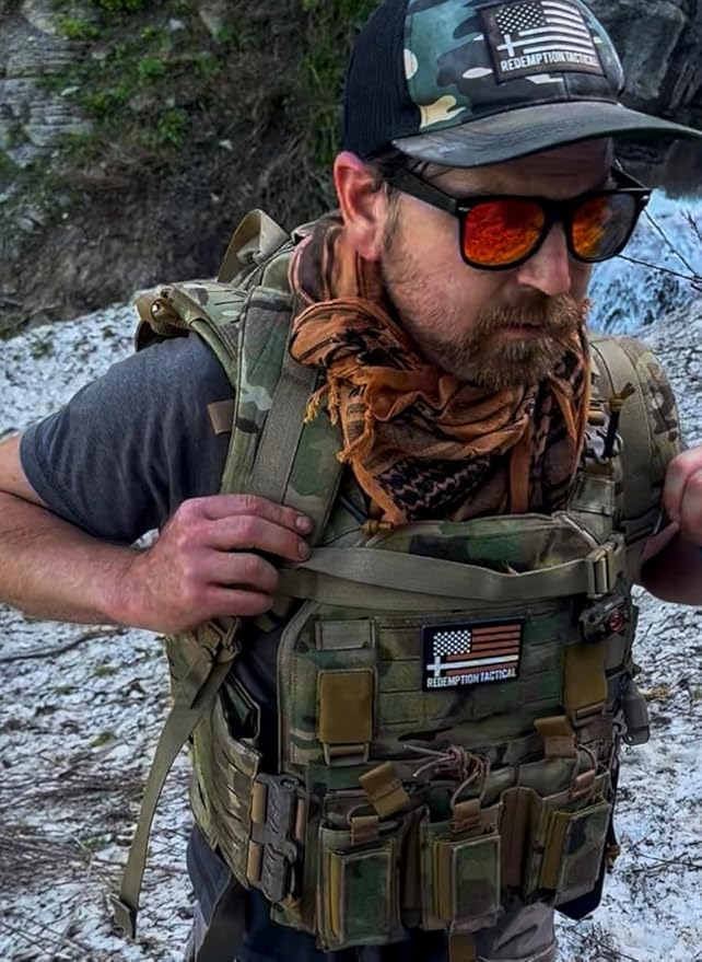 Redemption Crusader 2.0 Molle Quick Release Buckles Airsoft Vest With Adjustable Size Sides And Triple Pouch