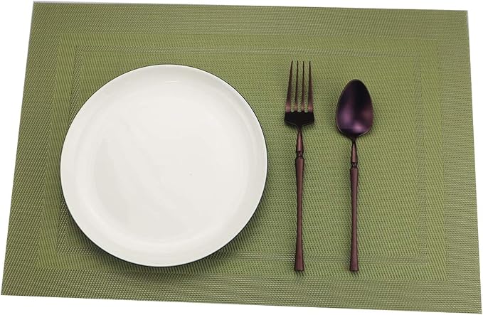Gugrida Placemats Set of 6 Plaid Checkered Green PVC Placemat for Dining Table Durable Woven Vinyl Stain tablemats 18"X12"
