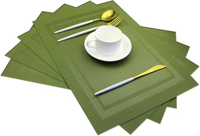 PIGCHCY Heat Insulation Non Slip Plastic Placemats,Washable Easy to Clean Woven Vinyl Kitchen Stain Resistant Placemats for Dining Table Set of 4 (Olive Green)