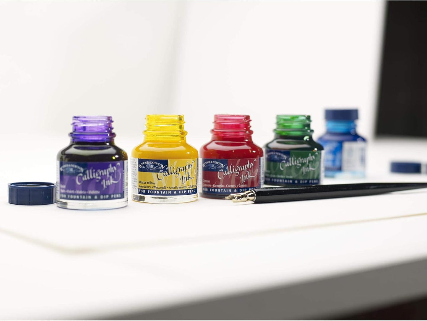 Winsor & Newton Calligraphy Ink, 30ml (1-oz) Bottle, Gold