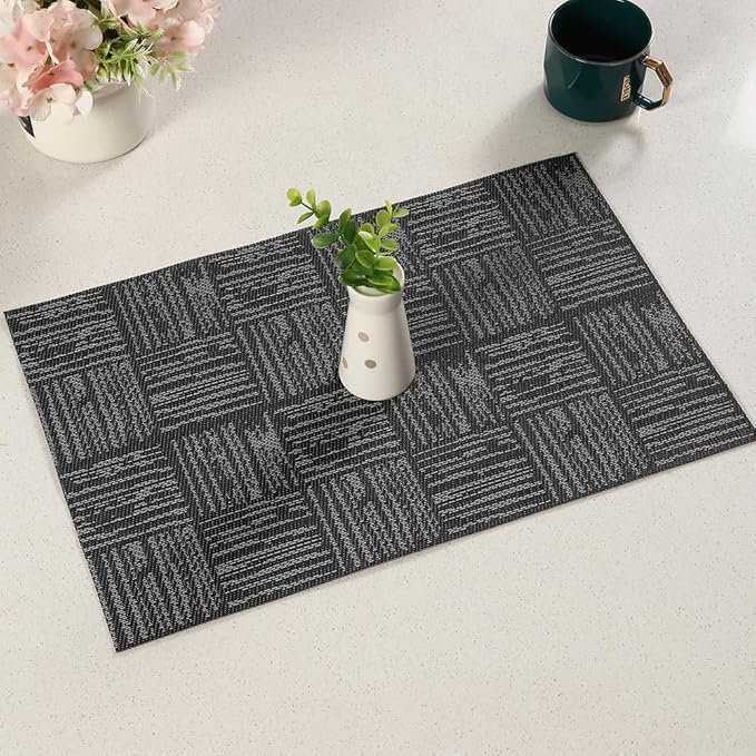 Black Placemats Set of 6, Plastic Vinyl 18" x 12" Place Mats for Dinner Table, No-Slip Wipeable Table Mats Daily Use Patio Kitchen Decoration