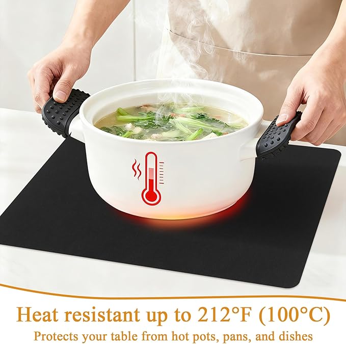 SHACOS Placemats Set of 6 Faux Leather Waterproof Leakproof Wipeable PU Non-Slip Vinyl Place Mats Heat Resistant Table Mats for Kitchen Dining Table Indoor Outdoor, Black