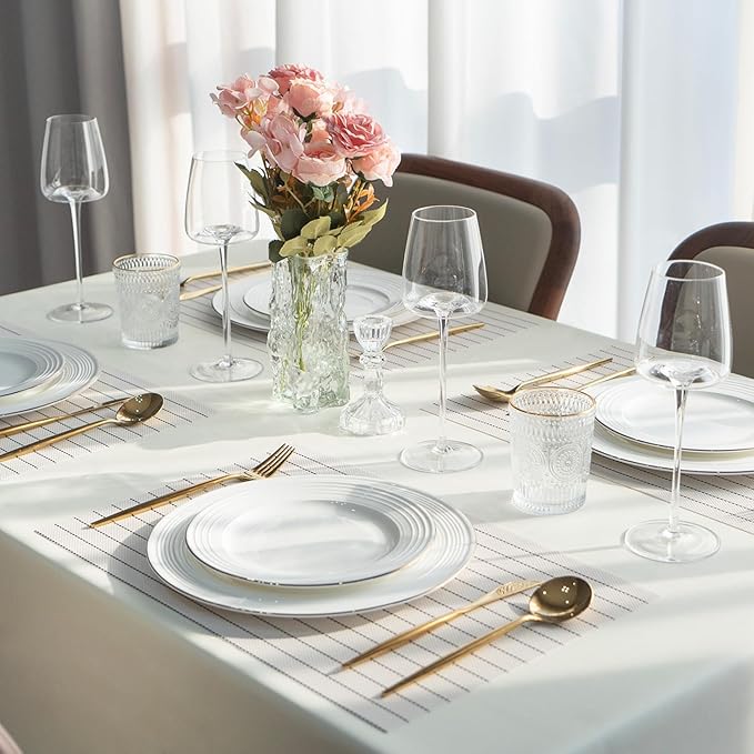 Placemats Set of 4 Vinyl/Plastic Woven Place Mats for Kitchen Table Indoor/Outdoor Washable Placemat Wipeable Dining Table Mats (White Stripes,4)