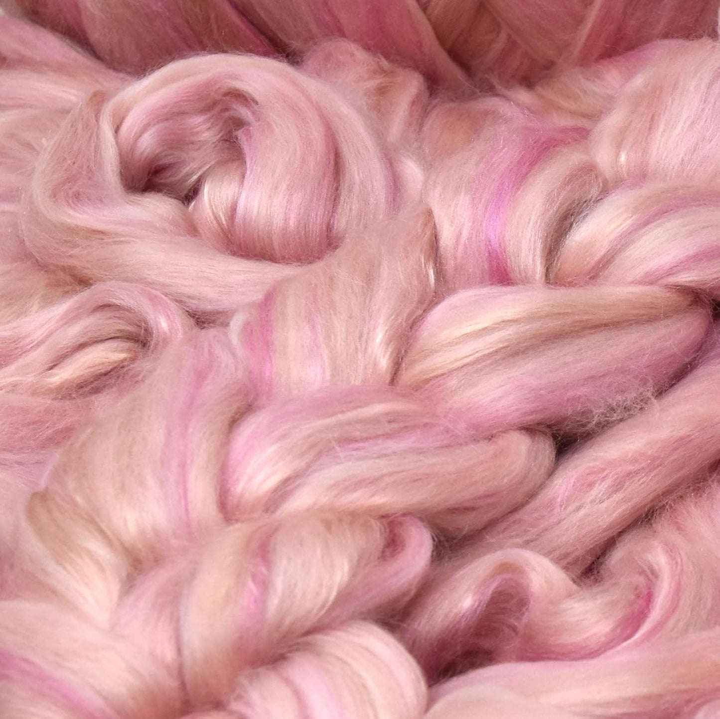 Merino Silk Luxe Tonal Designer Blend. Superfine Merino, Mulberry Silk, Tussah Silk. Top Roving for Spinning or Felting. Tender Heart 1oz