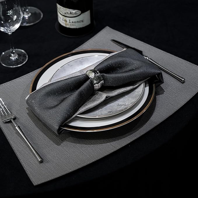 Faux Leather Waterproof Placemats Set of 4, Heat Resistant Reversible PU Place Mats, Dining Table Mats for Indoor Outdoor (Round Table, Grey)