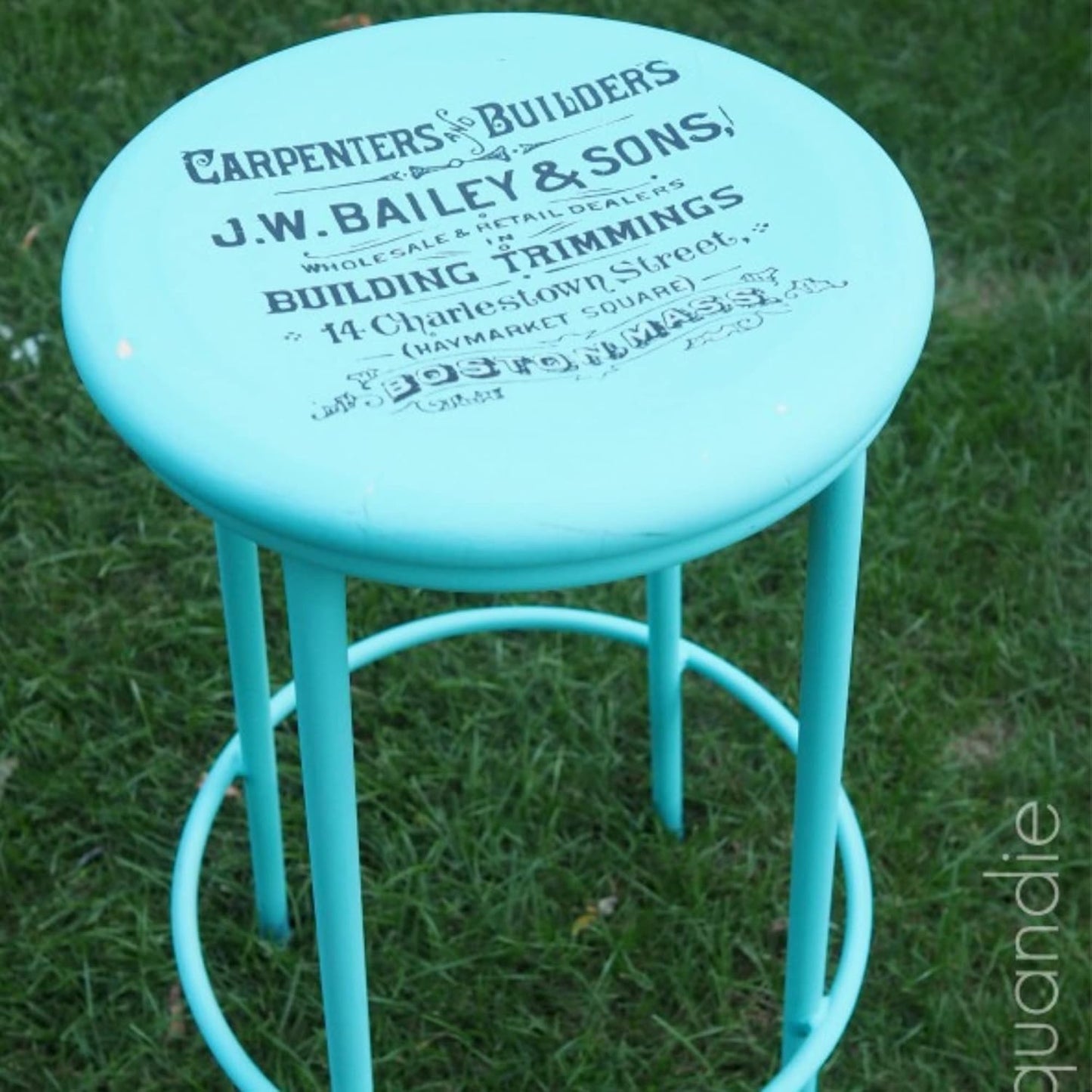 Dixie Belle Paint Company Chalk Finish Furniture Paint - The Gulf (32oz) - Matte Soft Turquoise Chic Chalk Mineral DIY Furniture Paint