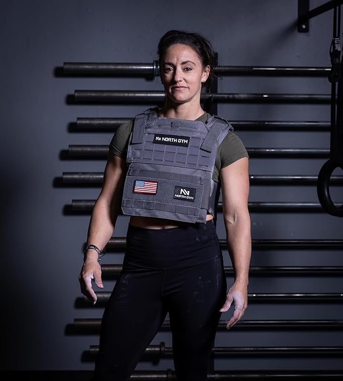 Northgym Adjustable Weighted Vest/Incl. 3D Weight Plates in 14lbs / 20lbs/ 30lbs/ 42.5lbs - Optimized Weight Distribution and with Curved Plates for Running, Functional Training and Working Out