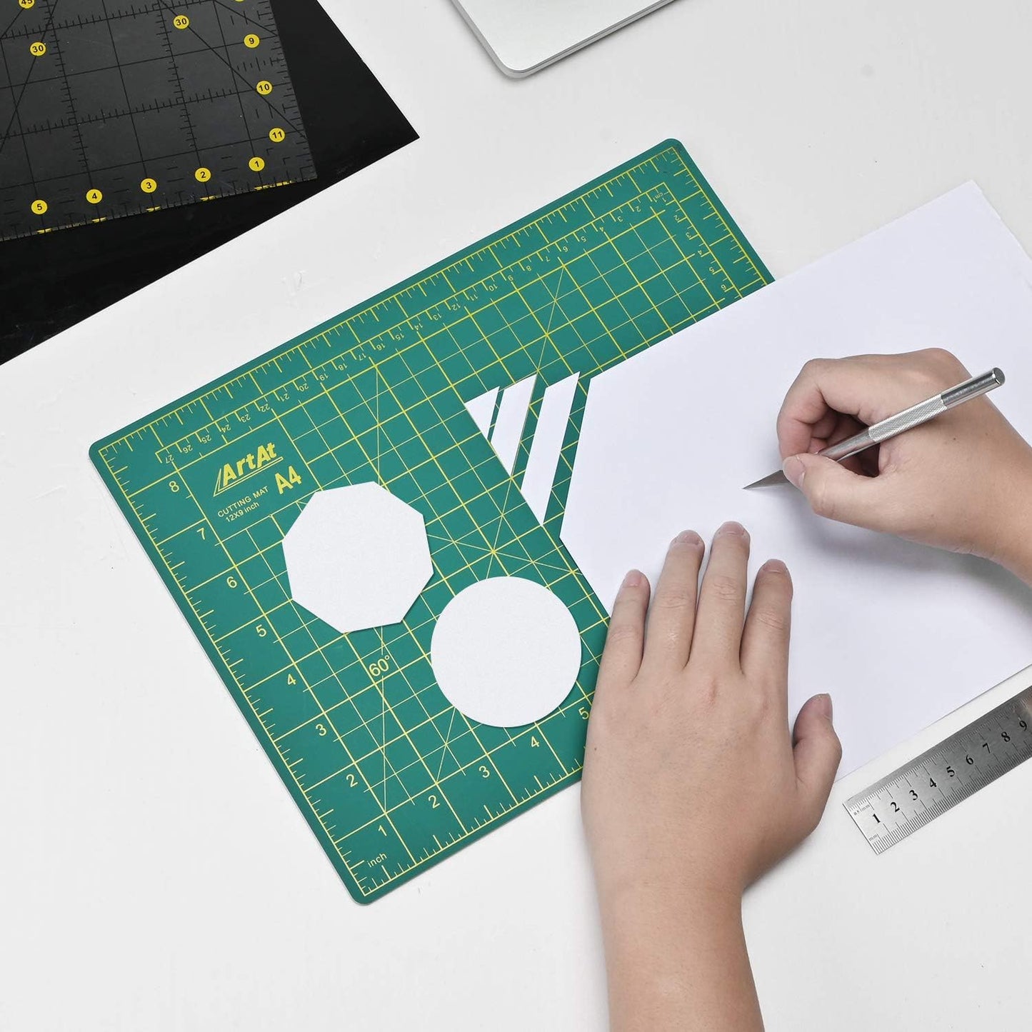 ArtAt Self Healing Cutting Mat: 9"x12" Non-Slip PVC Double Sided 5-Ply A4 Art Craft Rotating Mat, Rotary Cutting Mat for Quilting, Sewing Crafts Hobby Fabric Precision Scrapbooking Project Green