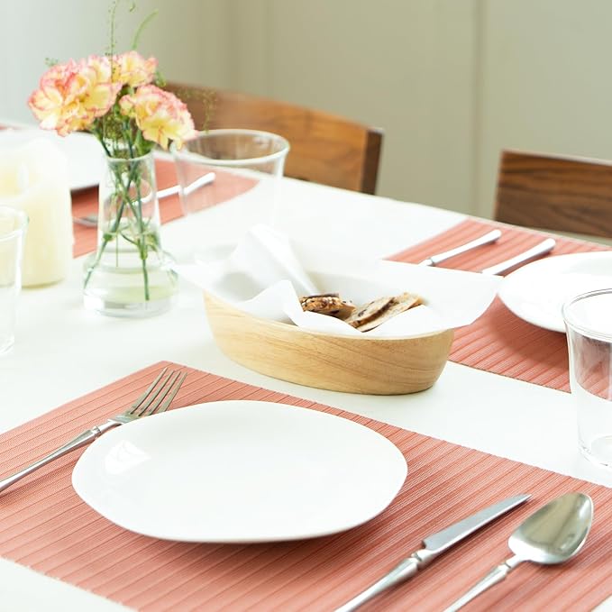 Placemats Set of 4 Vinyl/Plastic Woven Place Mats for Kitchen Table Indoor/Outdoor Washable Placemat Wipeable Dining Table Mats (Red Stripes,4)
