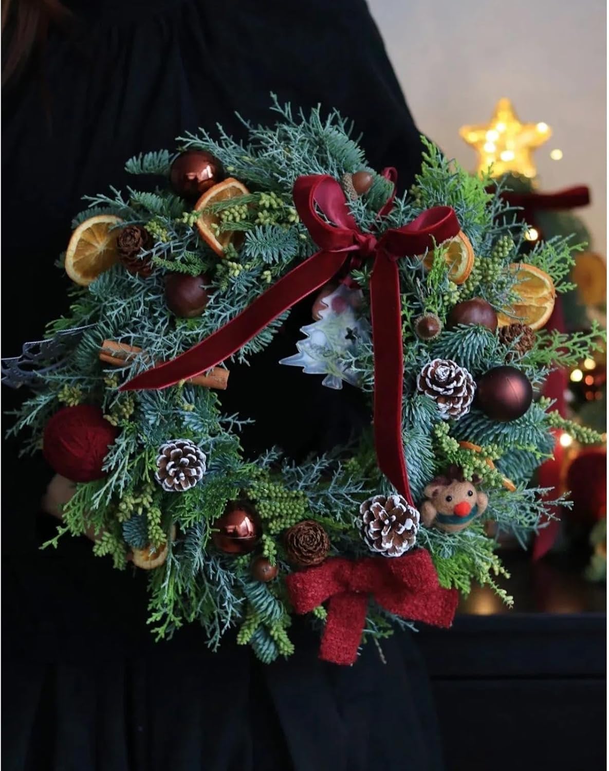 15 Yards Velvet Ribbon 1 Inch Single Face Red Velvet Ribbon Spool Prefect for Wedding, Ribbons for Gift Wrapping, Vintage Christmas Decor Tree Ornaments Wreath Hair Bows, Ribbons for Crafts