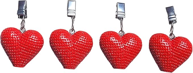 TwoFish Home Set of 4 Red Heart Tablecloth Weights Clips Red Heart Handicraft Tablecloth Clamps Pack of 4