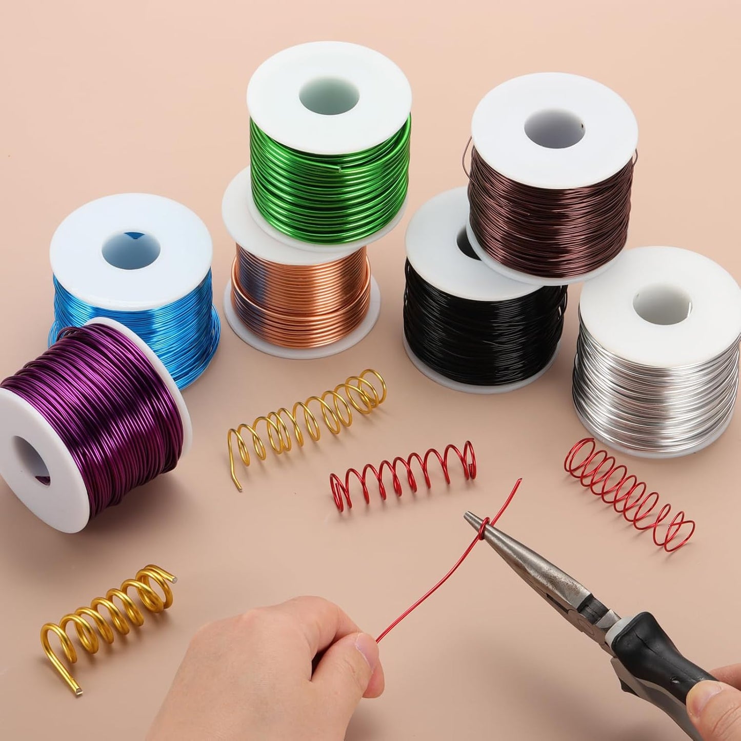 MECCANIXITY 18 Gauge Anodized Aluminum Craft Wire Bendable Bonsai Training Wire 492 Feet 1mm for Sculpting Crafts Wreath Floral Beading Jewelry Making, Gold Tone