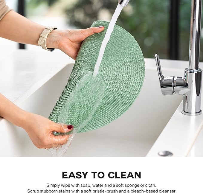 Round Placemats Set of 6 Plastic Woven Placemats Washable Wipeable Table Mats for Dining Table Heat Resistant Non-Slip Circle Place Mats (Green)