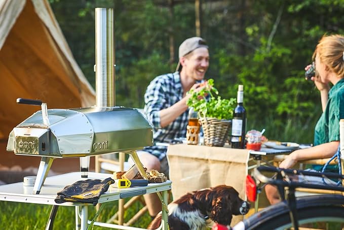 Ooni Karu 12 Multi-Fuel Outdoor Pizza Oven – 12 Inch Pizzas in 60 Seconds - Portable Wood and Gas Fired Pizza Oven with Pizza Stone, Dual Fuel Ooni Pizza Oven
