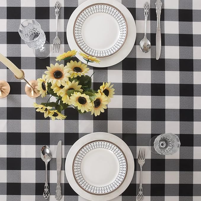 Cupuamon 2 Pack Waterproof Polyester Fabic Square Checkered Tablecloth，54x54 Outdoor Table Cloth，Oil Stain Prevention Table Cloth for Pinics and Parties（Black and White）