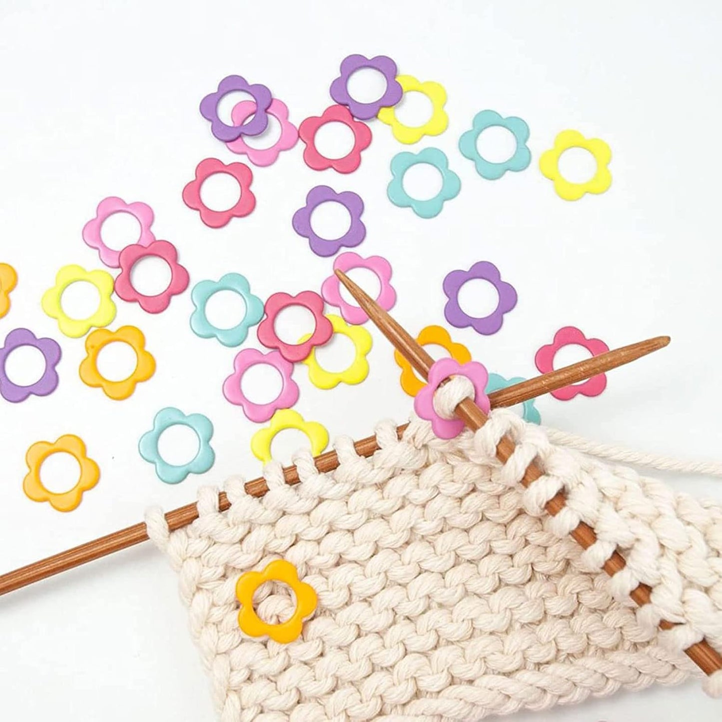 Hilsayum 60PCS Multicolor Stitch Markers Flower Shape Metal Ring Stitch Stoppers Mini Crochet Locking Markers with Wooden Storage Box (Multicolor)