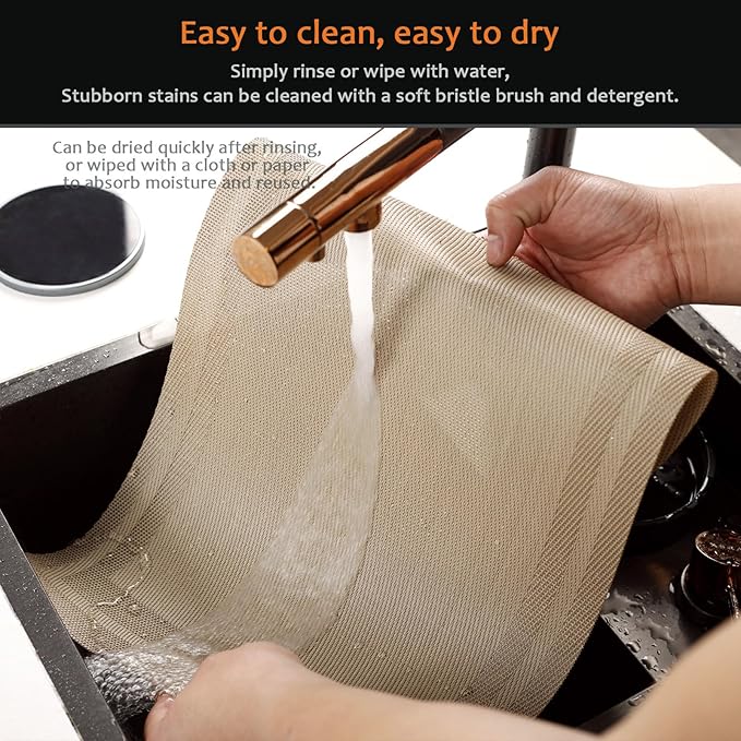 Placemats Set of 6 Washable&Wipeable Place mats for Dining Table Kitchen Indoor Outdoor Table Mats Heat Resistant Non Slip Woven Vinyl Table Placemats (Khaki，6PCS)