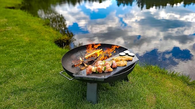 Stainless Steel Grill Griddle Plate – 31.5" Square Plancha Top, 4 mm Heavy Duty, Food-Grade Stainless Steel – Fits Fire Pits & Barrels – Fire Bowl Not Included (31.5" Square Griddle Plate)