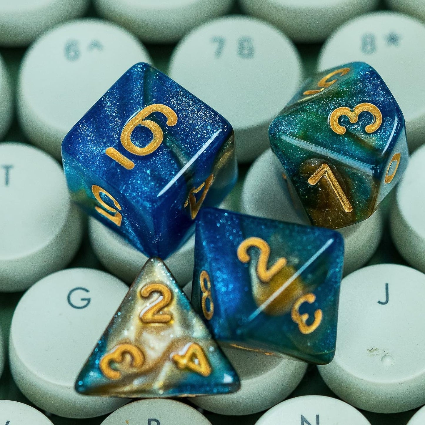 7-Die DND Dice Set Polyhedral Dice Set with a Leather Dice Bag, D&D Dice Set for Dungeons and Dragons, RPG Table Games (Blue Yellow/Glitter)