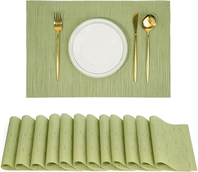 Placemats Set of 12，Christmas Non-Slip PVC Weave Table Mats Easy to Clean，Heat Resistant Place Mats for Kitchen Dining Table Decoration Indoor Outdoor，Pea Green