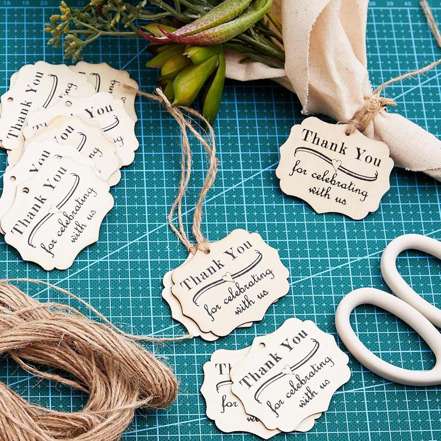 Juvale Wooden Thank You Tags - 101-Piece Set, Wood Rectangular 1.8 x 2.3 in - Wedding & Baby Shower Favor Tags with Twine - Rustic Party Favor Labels for Crafts