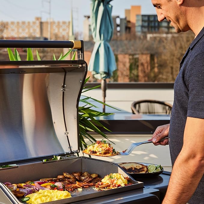Current Model G Griddle, Smart Electric Outdoor Flat Top BBQ Grill with 200°F to 600°F Range for Searing & Roasting, Digital Precision, Apartment-Friendly & Weather-Resistant