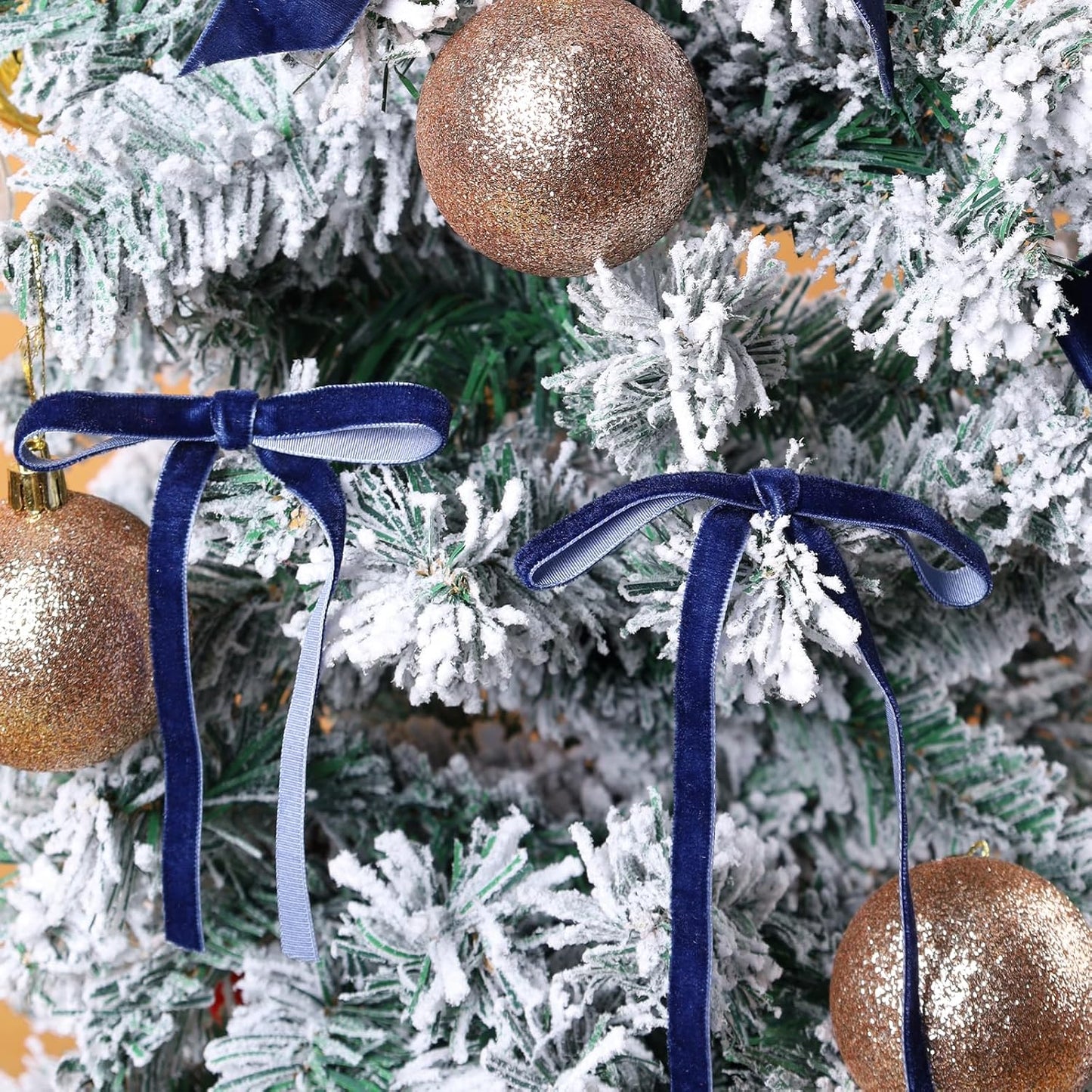 LaRibbons Thin Velvet Ribbon 1 Inch x 25 Yards, Navy Velvet Ribbon for Christmas Tree, Gift Wrapping, Wreath Bow, Outdoor Decoration