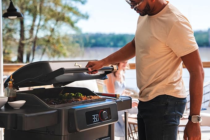 Current Model G Griddle, Smart Electric Outdoor Flat Top BBQ Grill with 200°F to 600°F Range for Searing & Roasting, Digital Precision, Apartment-Friendly & Weather-Resistant