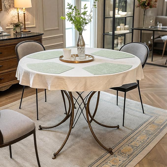 Homaxy Round Table Placemats Set of 6, Washable Wedge Shaped Faux Leather Table Mats, Wipeable Kitchen Dinner Place Mats for Indoor Outdoor, Grass Green