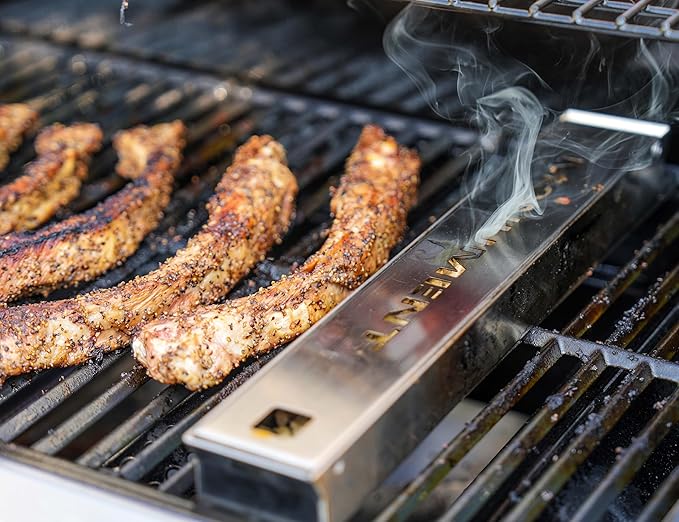 Monument Grills 4+1 Burner Natural Gas Grill with Hose, 50,000 BTU Stainless Steel Outdoor Patio Barbecue Grill with Smoker Box, Fast Heating, Knob Control, M415BZNG