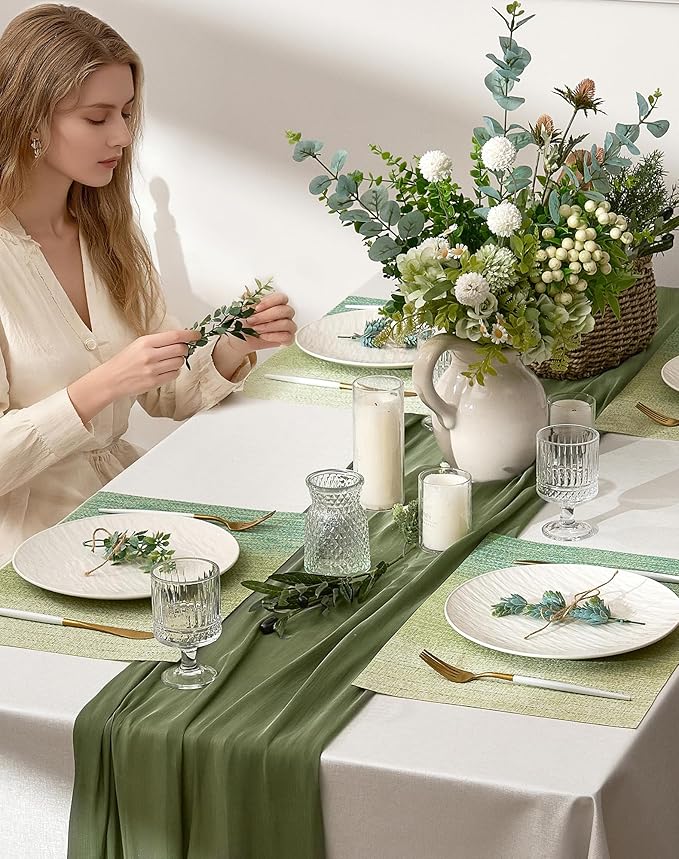 Leetaltree Gradient Green Woven Placemats Set of 4 - Heat Resistant Non-Slip Place mats for Dining Table, Washable Durable PVC Vinyl Woven Table Mats(Gradient Green, 4)
