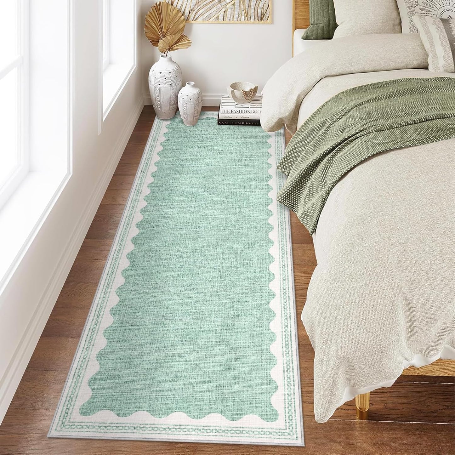 Scalloped Rug 2.5x8 Runners for Hallways, Solid Green Runner Rugs Non Slip Scalloped Bath Runner, Washable Mat for Bedroom Girls, Rugs for Kitchen Floor Soft Dorm Nursery Carpet for Bedside