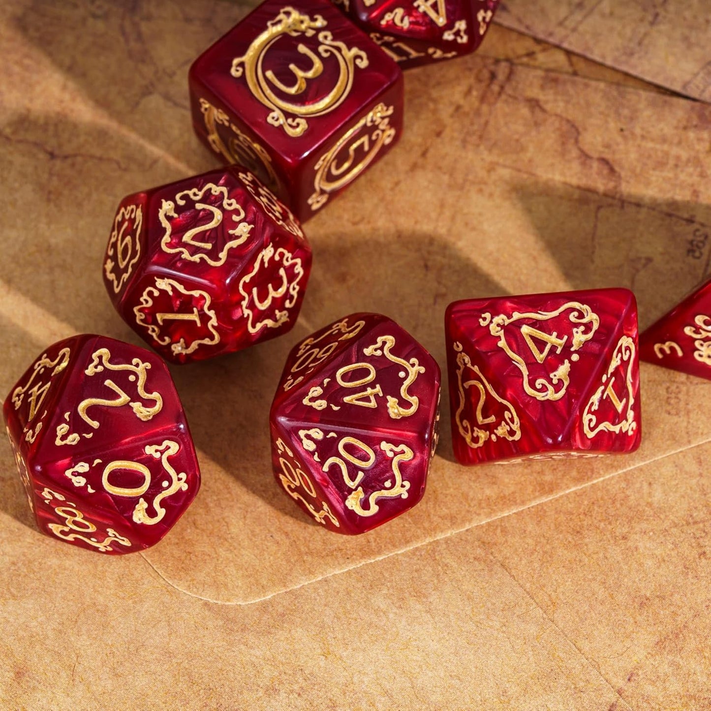7-Die DND Dice Set Dragon Pattern Polyhedral Die with Leather Bag D&D Dice Set for RPG Table Games (Red W/Gold Dragon Pattern)