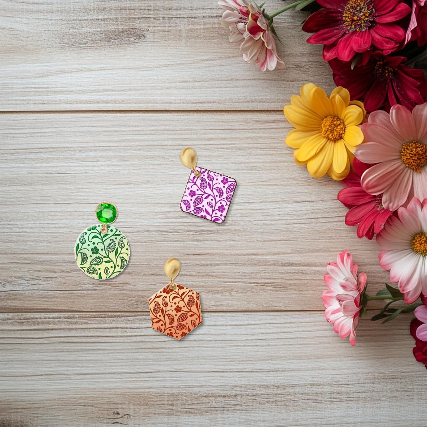 CHGCRAFT Paisley Pattern Polymer Clay Texture Sheet Vines Vintage Flowers Silicone Texture Mat for Polymer Clay Making Earrings Jewelry DIY Crafts 5.5 × 5.5 Inch