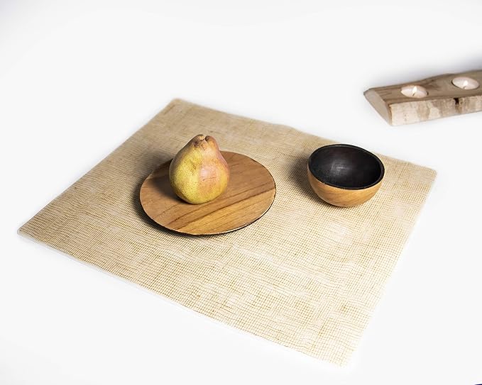 Modern Twist Placemat 100% Food-Grade Silicone, Oval, Waterproof and Reusable, Linen – Straw