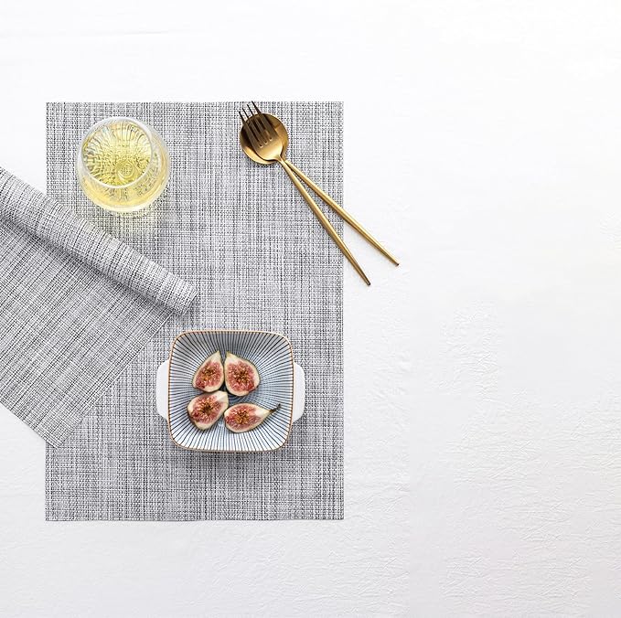 LEXMORE Placemats Set of 4 Vinyl/Plastic Woven Place Mats for Kitchen Table Indoor/Outdoor Washable Placemat Wipeable Dining Table Mats(Gray)