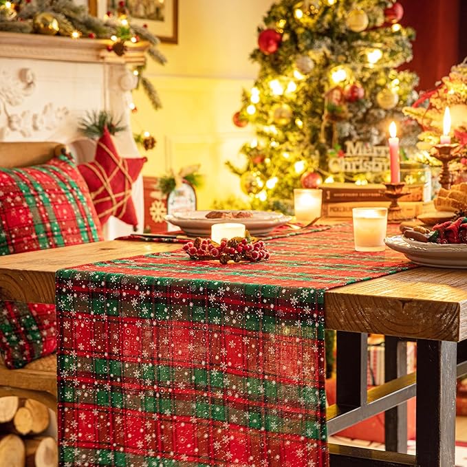 Green Red Plaid Snowflake Christmas Table Runner, Winter Holiday Table Runners 72 inches Long Xmas Decorations Indoor Outdoor Farmhouse Home Kitchen Dining Party Decor