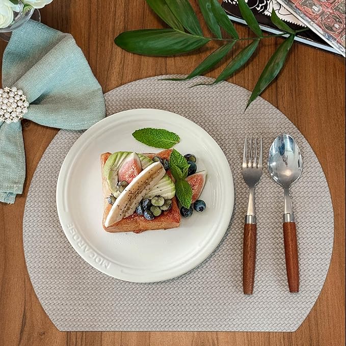 Faux Leather Placemats Set of 6, PU Heat Resistant Dining Table Mats, Waterproof Wipeable Non-Slip Place Mats for Kitchen Dining Table Decoration, Grey