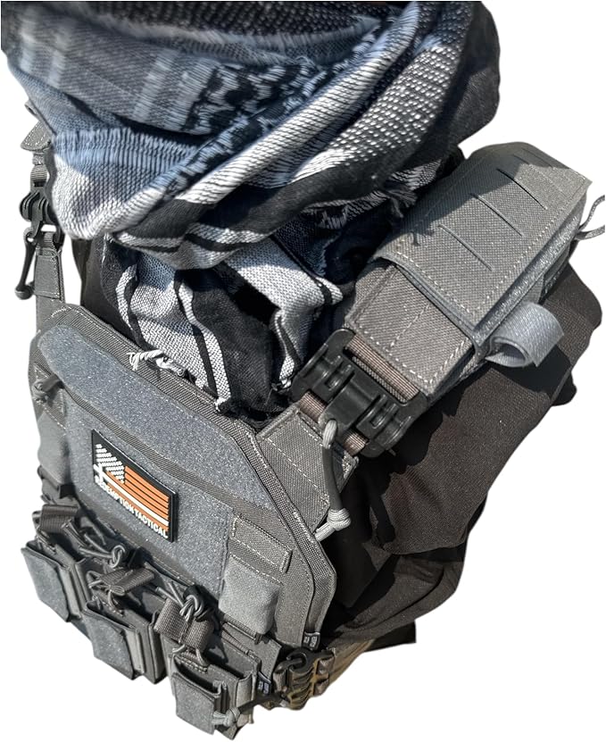 Redemption Crusader 2.0 Molle Quick Release Buckles Airsoft Vest With Adjustable Size Sides And Triple Pouch