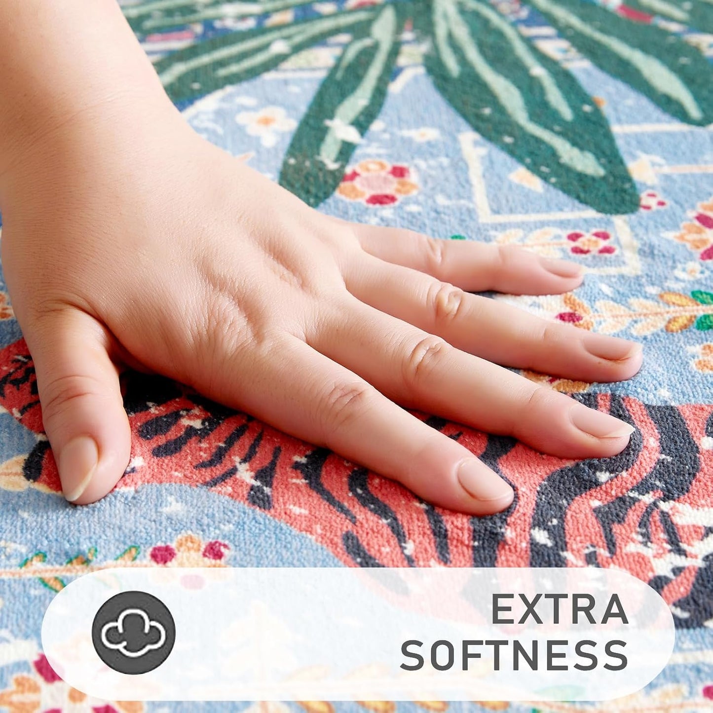 Washable Blue Rugs Thin Oriental Boho Vintage Tropical Leopard 5ft Round Area Rugs for Bedroom Kitchen Dining Living Room Office Distressed Jungle Plants Indoor Entryway Circle Carpet