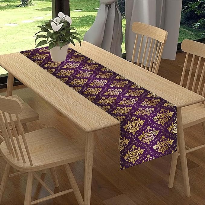 Vintage Table Runner, Retro Antique Gothic Purple Damask Floral Flower Pattern Classic Boho Coffee Table Center Decor for Kitchen and Dining Outdoor Home Country Party Table Decorations, 13"x36"