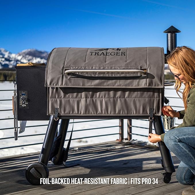 Traeger Grills BAC628 Pro 34 Insulation Blanket Grill Accessory, Grey