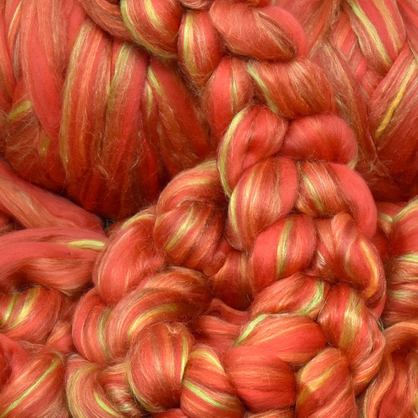 Merino Silk Luxe Tonal Designer Blend. Superfine Merino, Mulberry Silk, Tussah Silk. Top Roving for Spinning or Felting. Crimson Bliss 1oz