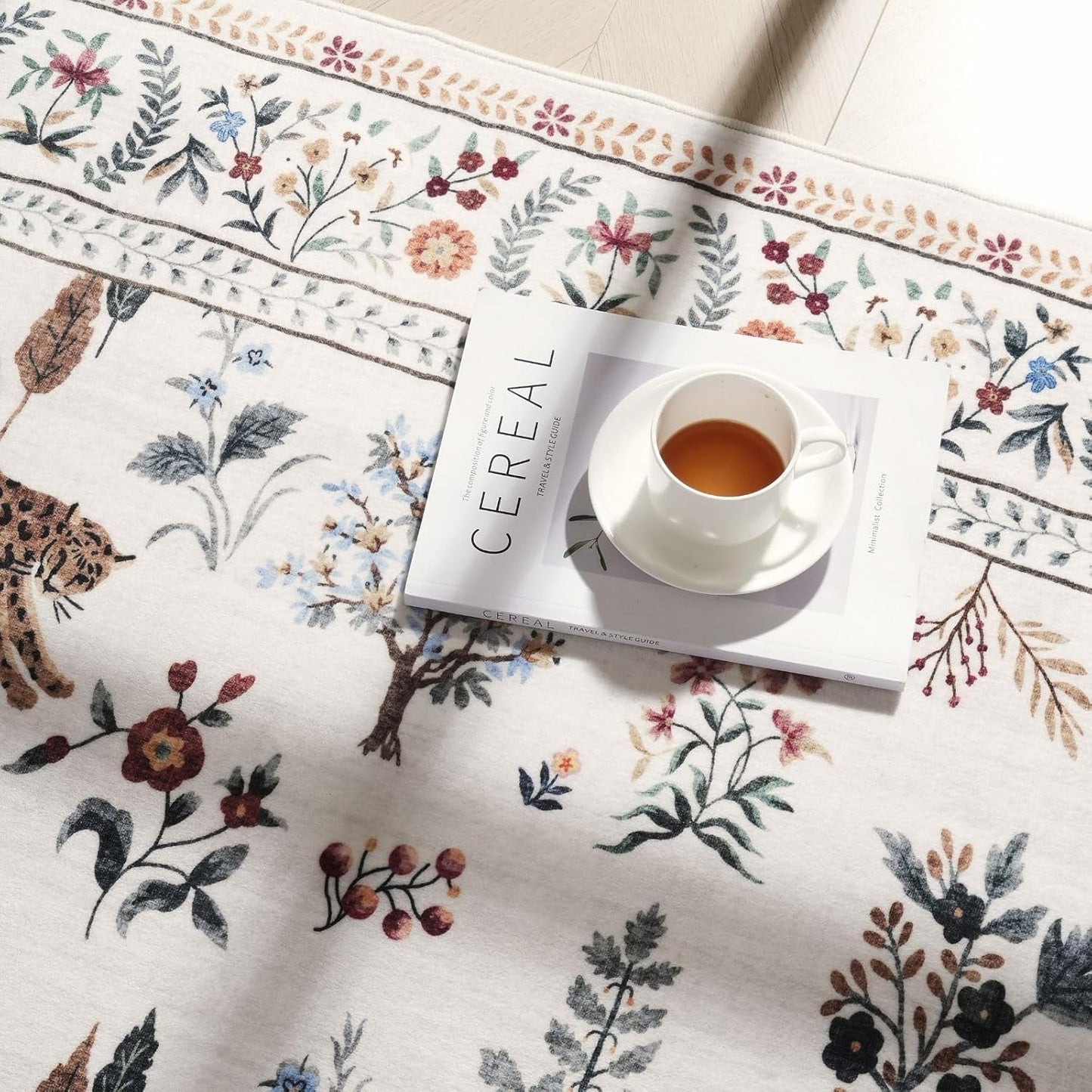 Rugcomf Round Rug 4ft Washable Circle Rug Non Slip Low Pile Boho Floral Animal Small Circular Rug for Bedroom, Bathroom, Entryway, Kids Room, Office, College Dorm (Beige)