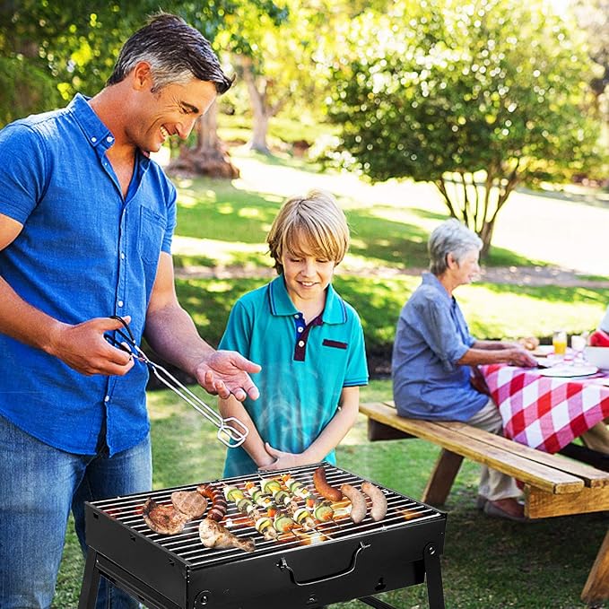 Folding Portable Barbecue Charcoal Grill, Barbecue Desk Tabletop Outdoor Stainless Steel Smoker BBQ for Outdoor Cooking Camping Picnics Beach (M1)