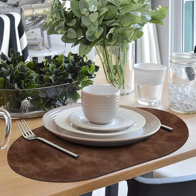 ADRIMER Placemats, Heat Resistant Oval Placemats Set of 4 Washable 12 x 17 Inch, Waterproof Table Mats, Wipeable Pu Place Mats for Kitchen, Dining Room, Brown
