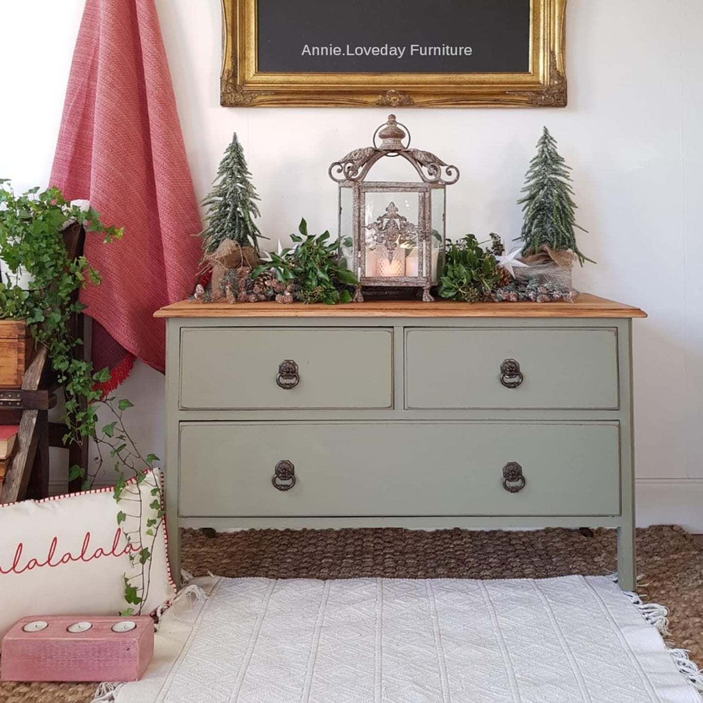 Dixie Belle Paint Company Chalk Finish Furniture Paint - Spanish Moss (32oz) - Matte Succulent Green Chic Chalk Mineral DIY Furniture Paint